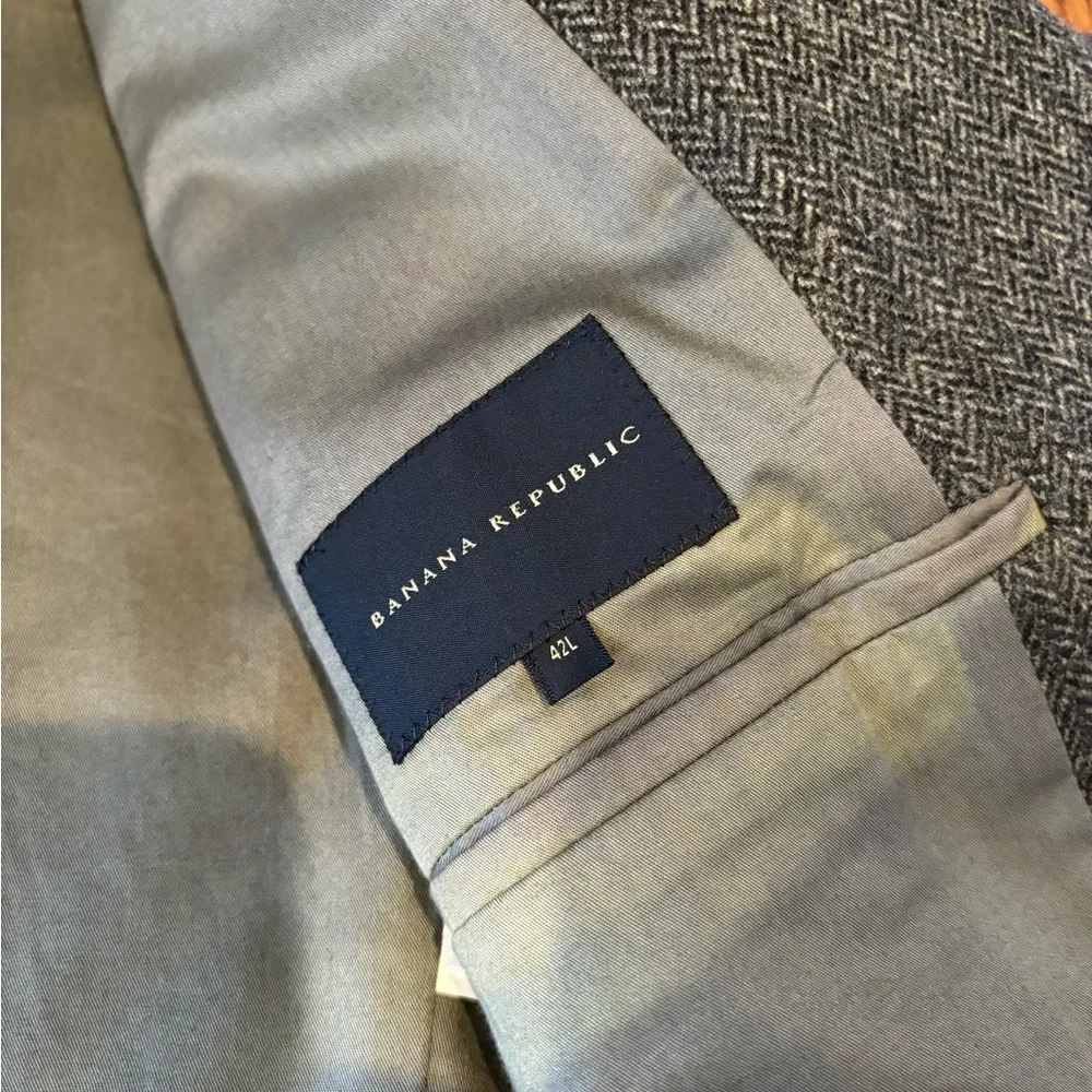 Banana Republic 3 button herringbone blazer, Men’s 42L